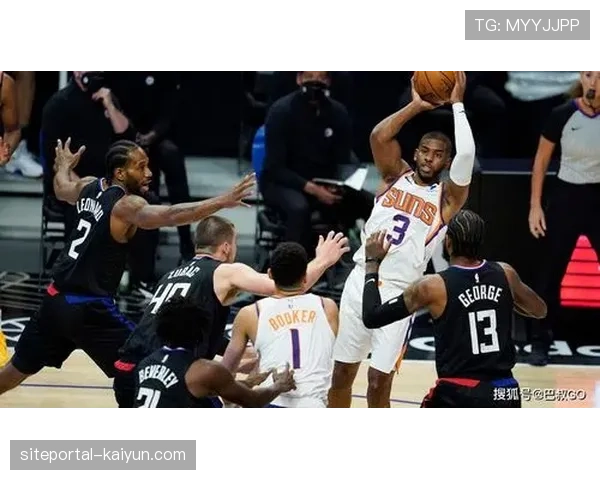 桑德兰德泽尔比控场战术 后场短传组织引诱对手压上